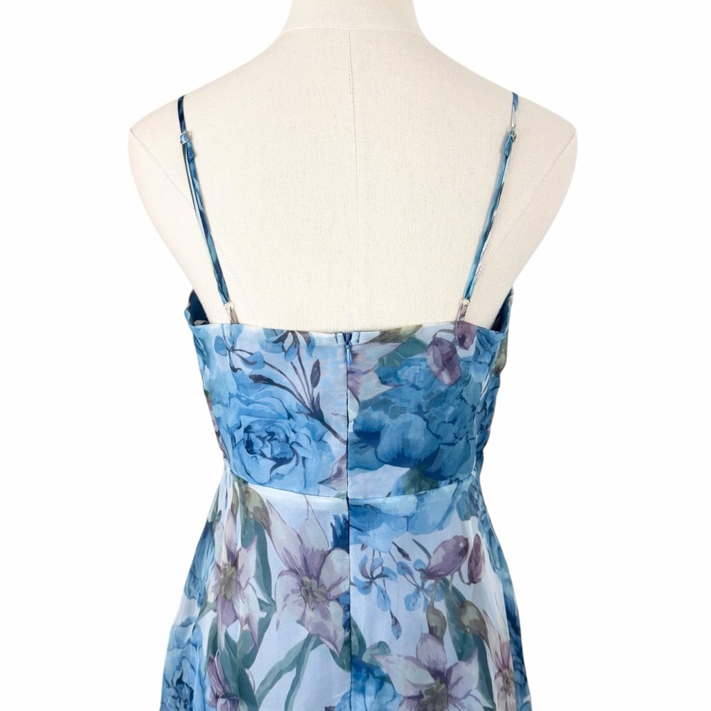 Lulus Enchanting Entrance Blue Floral Organza Keyhole Maxi Dress Size Medium NWT - Picture 8 of 12